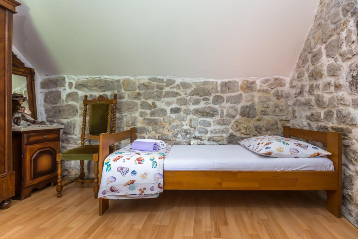 Mini Stone House Villa Omiš Exteriör bild